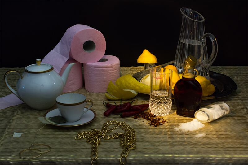 galleries/2014/06/06/kate-moss-beyonce-and-more-of-dan-bannino-s-celebrity-fad-diet-still-lifes/celebrity-food-still-life-beyonce_n1hgta