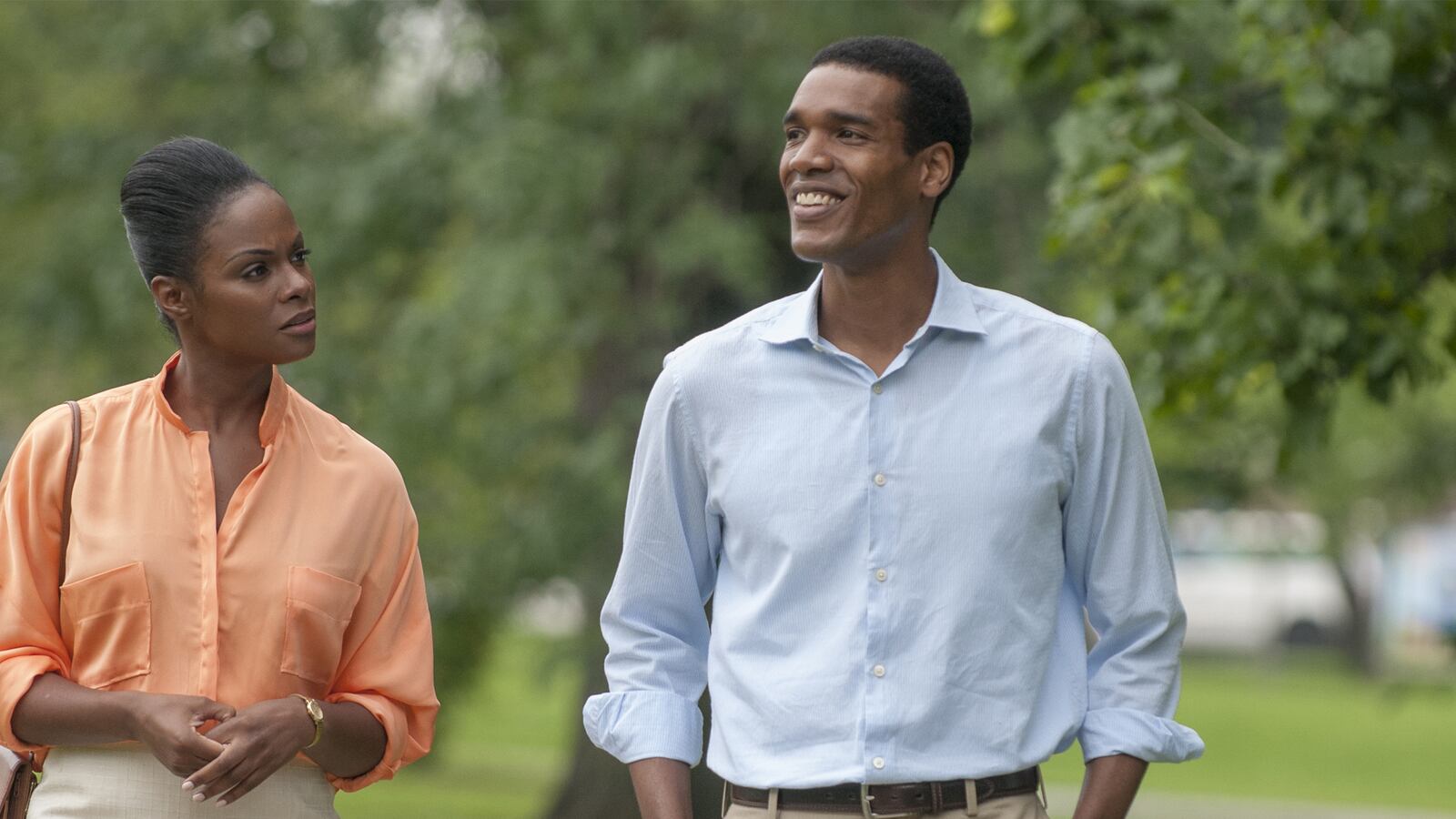 articles/2016/01/24/inside-barack-and-michelle-obama-s-steamy-first-date/160124-yamato-southside-review-tease_milvnc