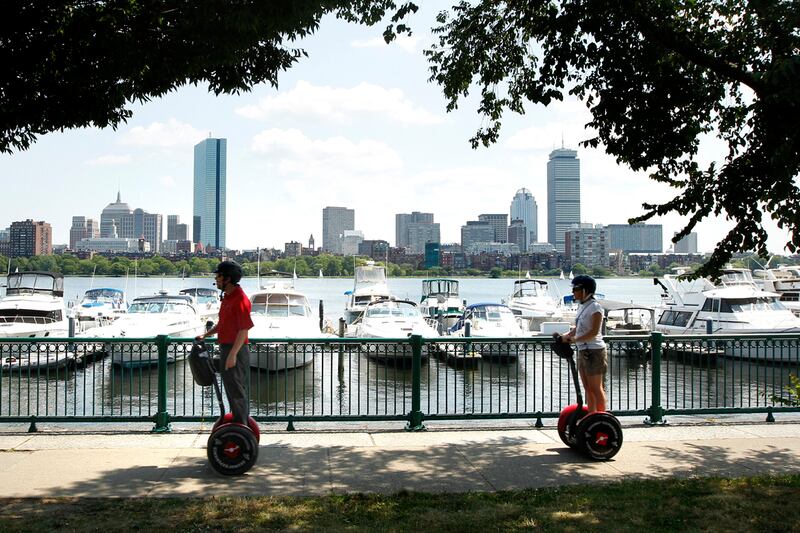 galleries/2012/01/31/super-bowl-smackdown-new-york-versus-boston/superbowl-cities-can-do_lcgtov