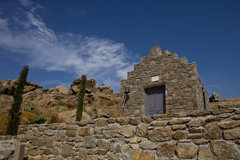 galleries/2013/03/08/omg-i-want-this-house-mykonos-photos/130307-omg-greece19_hrfbfu