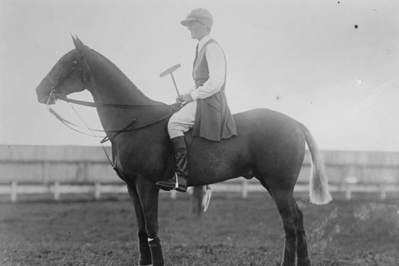 articles/2012/06/22/the-mother-of-title-ix-trailblazing-athlete-eleonora-sears/eleonora-sears-title-ix-franck-teaser_lcvc8b