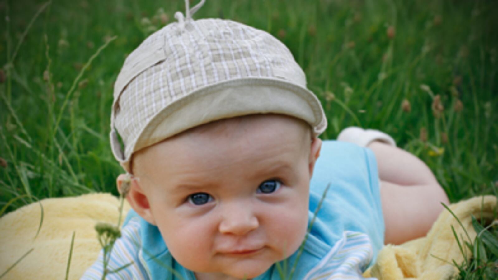 articles/2010/11/09/boy-baby-names-gender-neutral-trend-from-cullen-to-cameron/satran-baby-boy-names_138082_ykfyqu