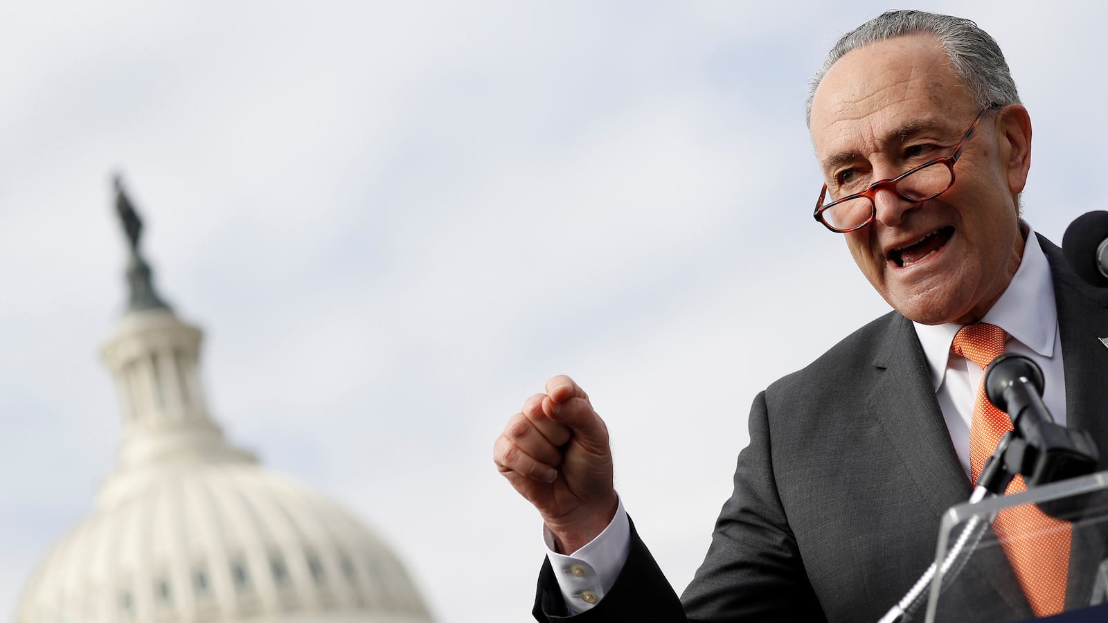 180122-reid-dems-tease_zjqebj