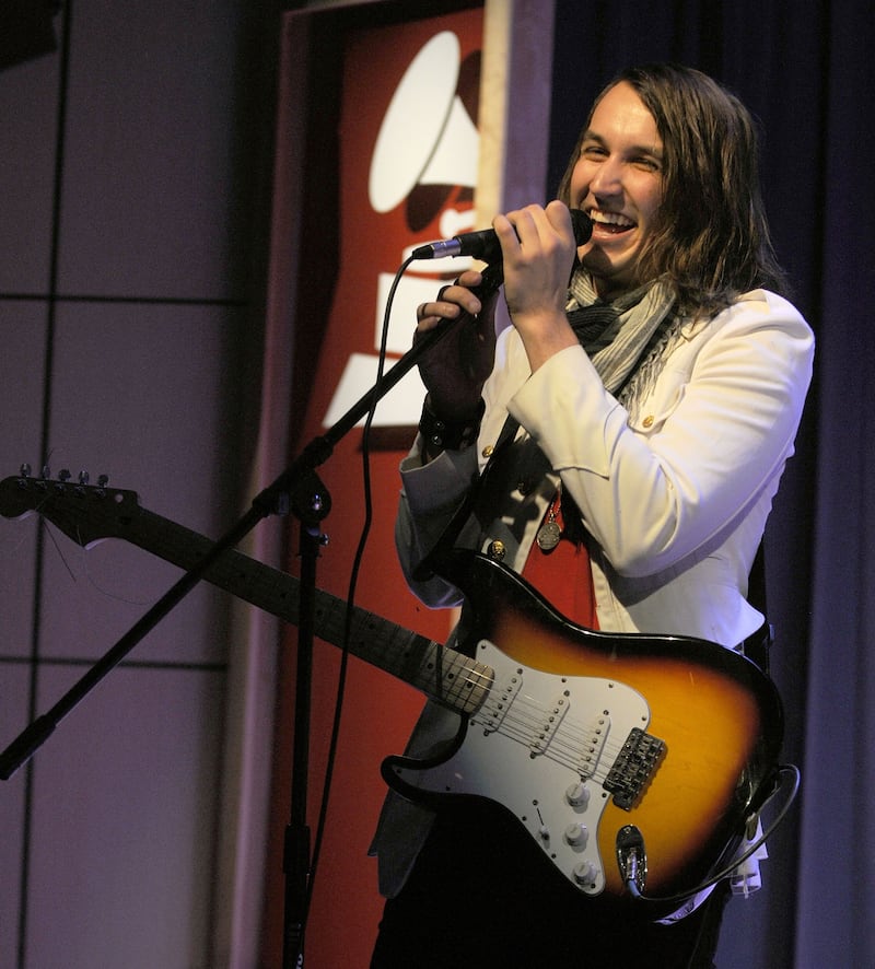 Tim Myers said that the "status quo from career politicians just isn't cutting it."