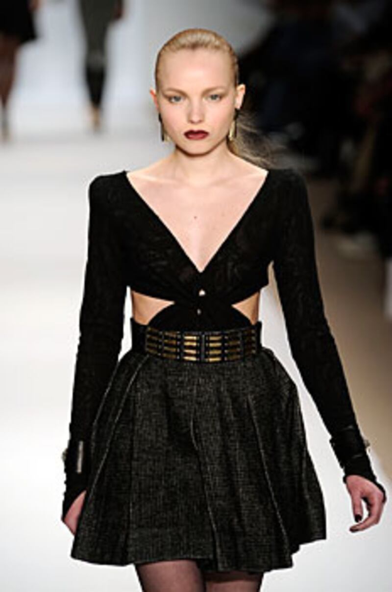 galleries/2009/02/17/peek-a-boo-chic/fashion-cut-out---charlotte-ronson_d36cwt