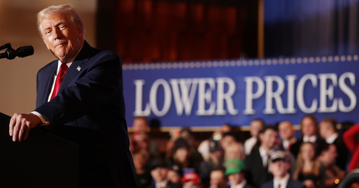 Billionaire Trump Gives Jaw-Dropping Lecture to Parents as Prices Surge