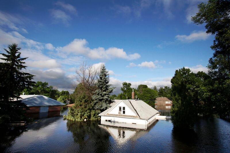 galleries/2011/10/01/worst-disaster-year-in-us-history-photos/worst-disaster-year-2_s2npxy