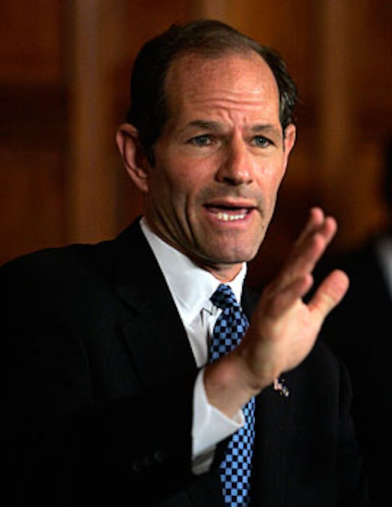 galleries/2008/12/24/people-we-d-like-to-throw-a-shoe-at/shoe---spitzer_lejhpg