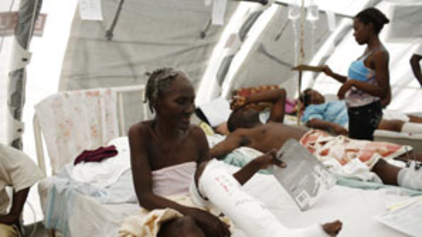 cheats/2010/01/30/states-halt-haiti-relief/states-halt-haiti-relief_dh7udd