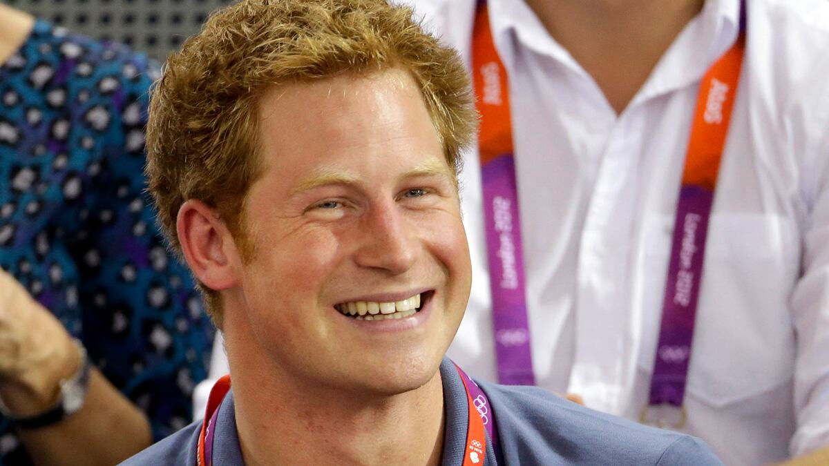 cheats/2012/09/04/harry-s-gal-pal-lied-about-her-age/prince-harry-cheat_h7sbyh