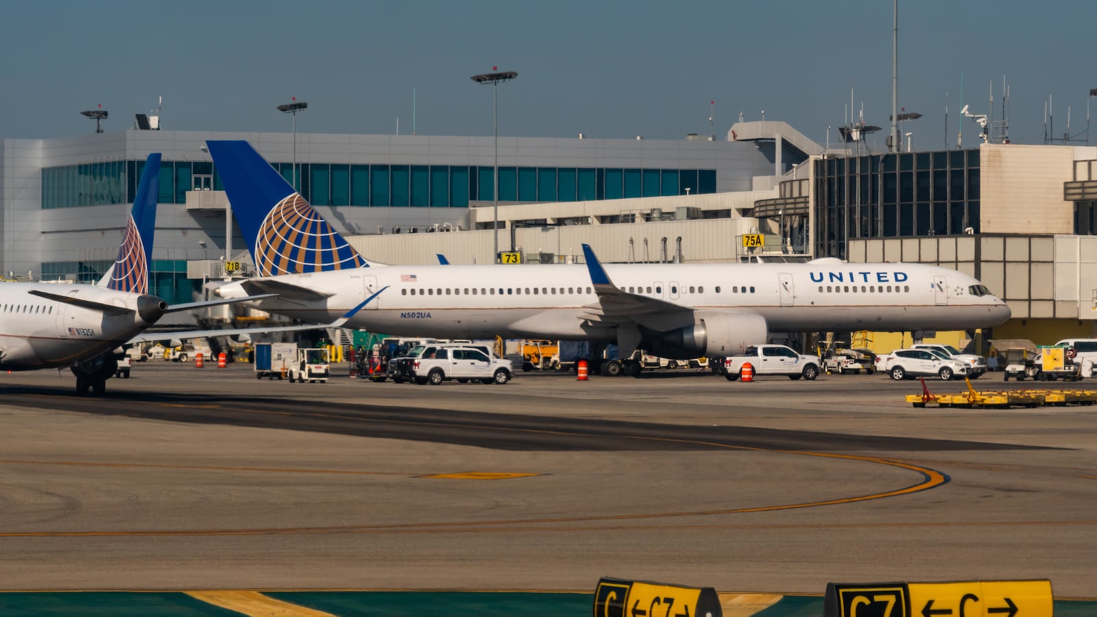 United Airlines Boeing 757-200 aircraft seen at Los Angeles International Airport.
