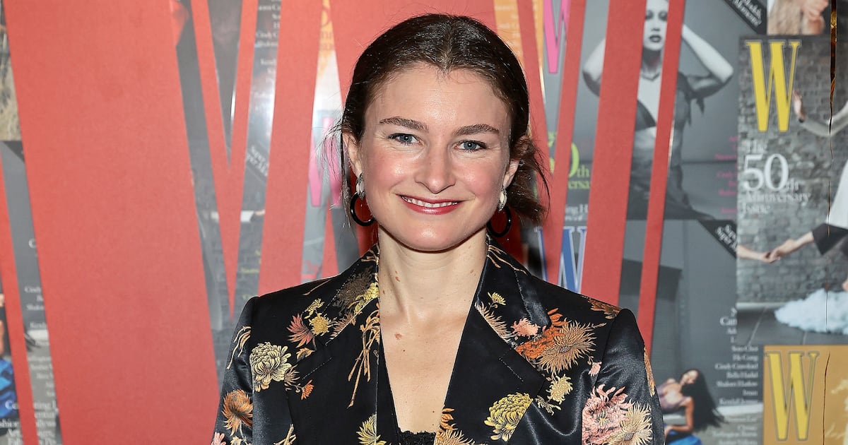 Neue Vogue-Redakteurin, 39, gibt zu, ein „stolzes Nepo-Baby“ zu sein