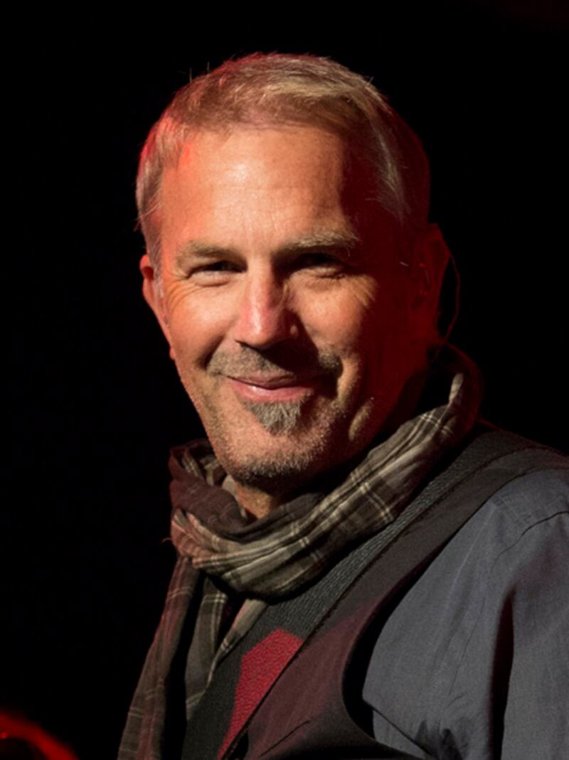 galleries/2012/05/08/celebrity-massage-scandals-john-travolta-al-gore-more-photos/celeb-massage-lawsuits-costner_hfghb2