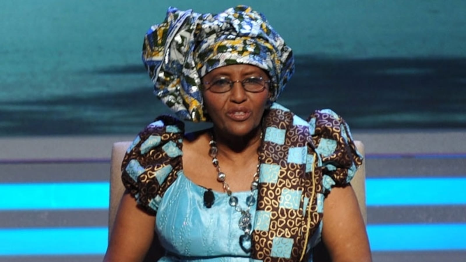 articles/2011/03/10/an-unlikely-utopia-dr-hawa-abdi-s-somali-haven0/hawa-abdi_rkdaly