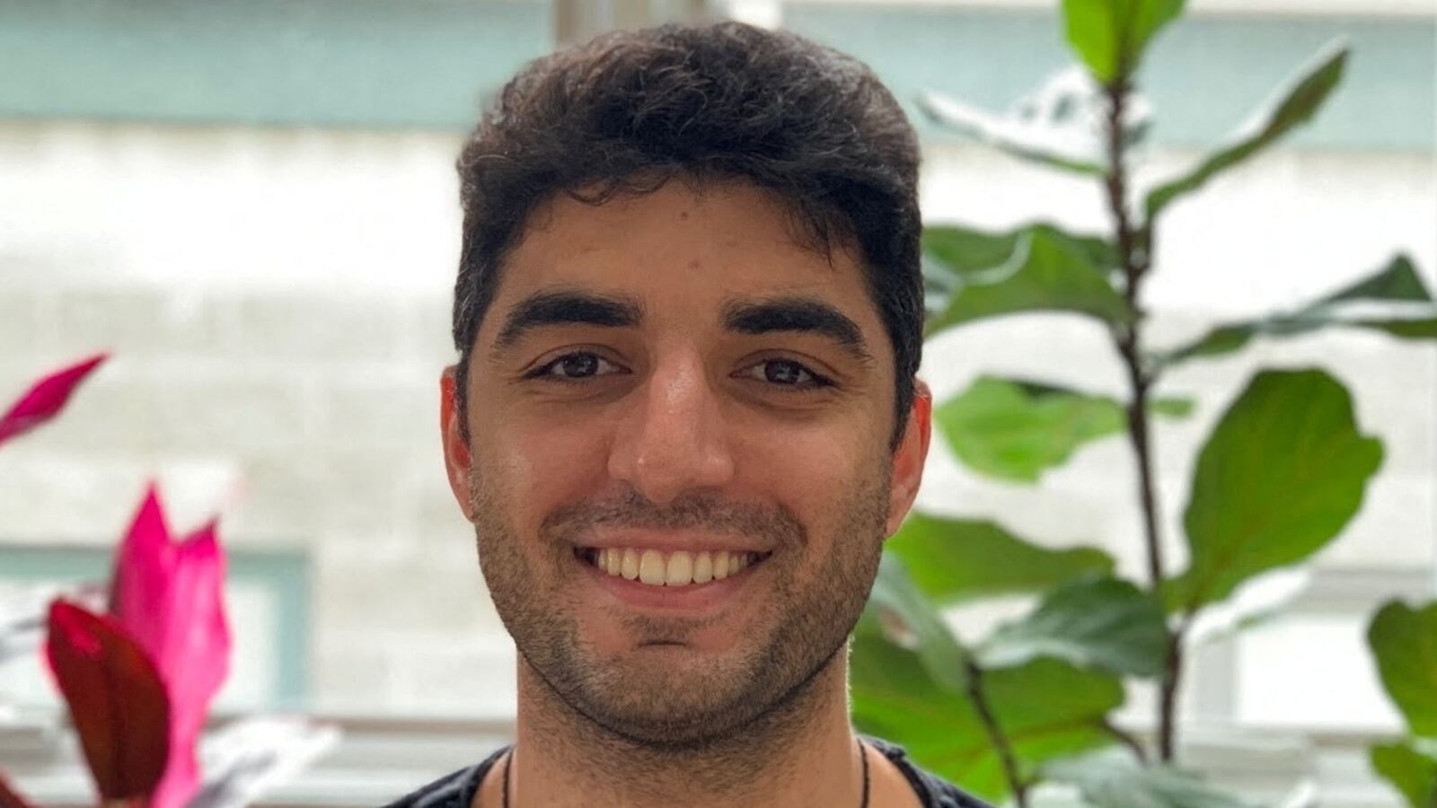 2022-02-11T192237Z_355570482_RC2VHS90L0U3_RTRMADP_3_FINTECH-NFT-FAKES_eru5bb