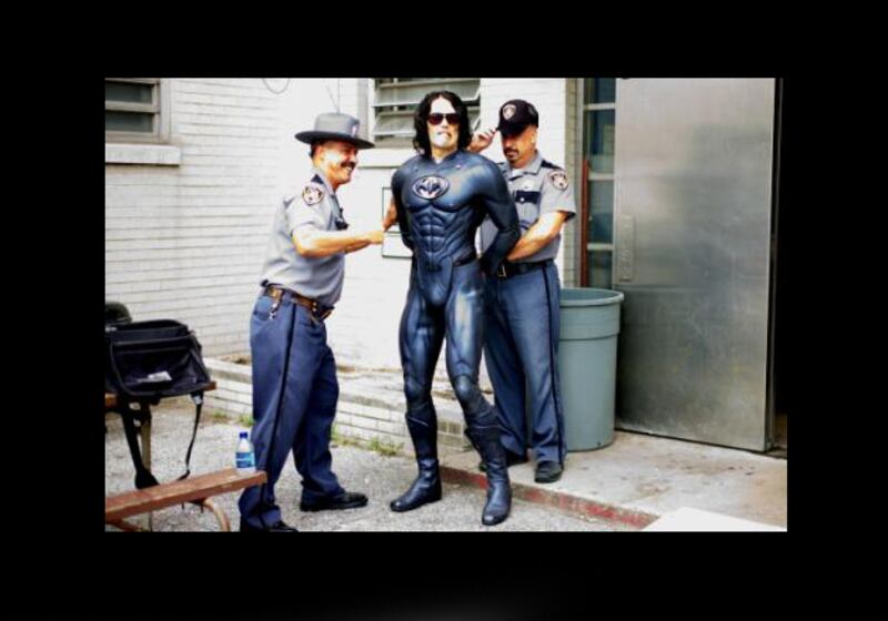 galleries/2010/07/21/best-celebrity-twit-pics/twitpi725---katy-perry_mludl5