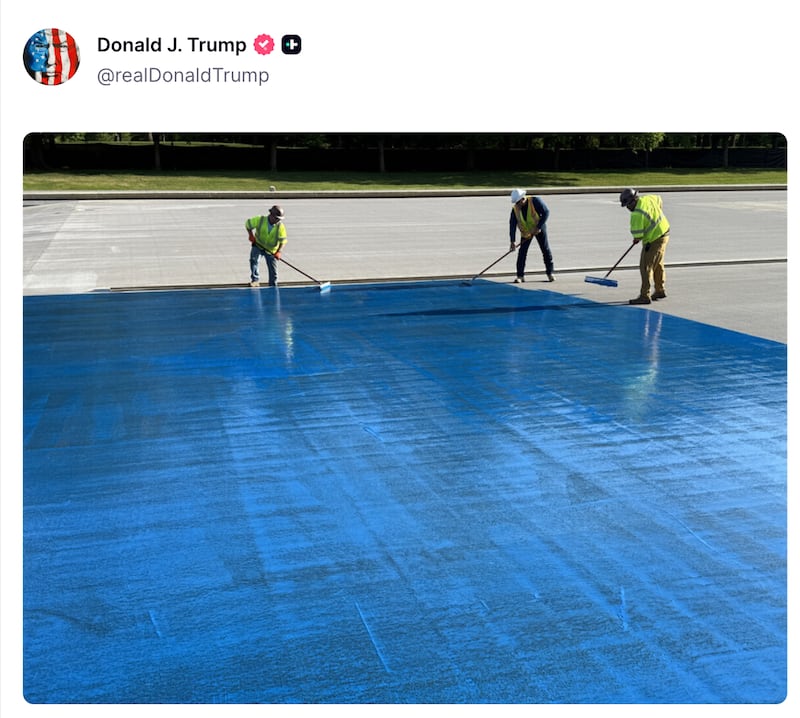Donald Trump Truth Social post about the Lincoln Memorial pool