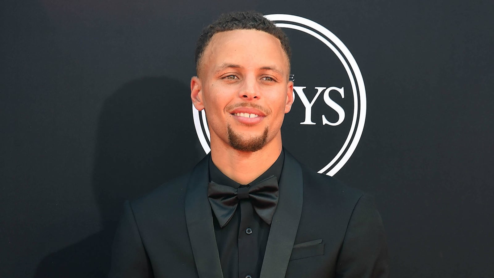 170922-curry-whitehouse-cheat_rwojvn