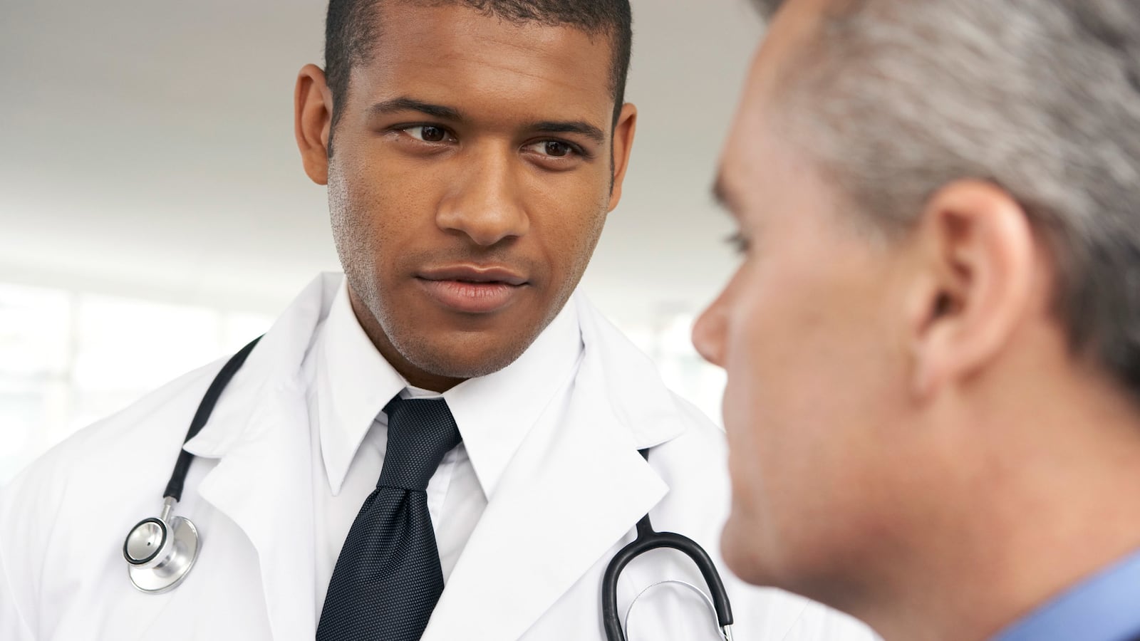 articles/2014/05/21/the-mask-your-doctor-hides-behind/140518-drake-patient-tease_kt69je