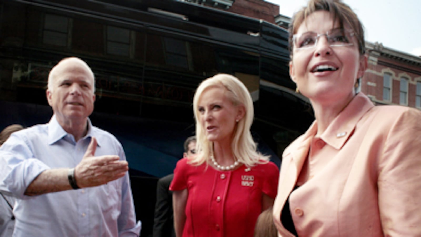 articles/2011/03/31/the-problem-with-hbos-game-change/mccain-game-change_170486_ntgtam