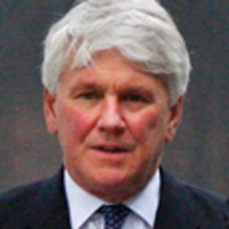 articles/2009/11/15/the-boys-under-the-bus/grove-under-the-bus-greg-craig_msh4gg