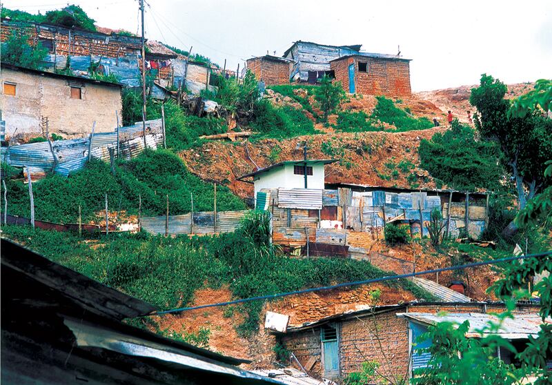 galleries/2011/06/06/marjetica-potrc/marjetica-potrc-gallery-6_w6o9za