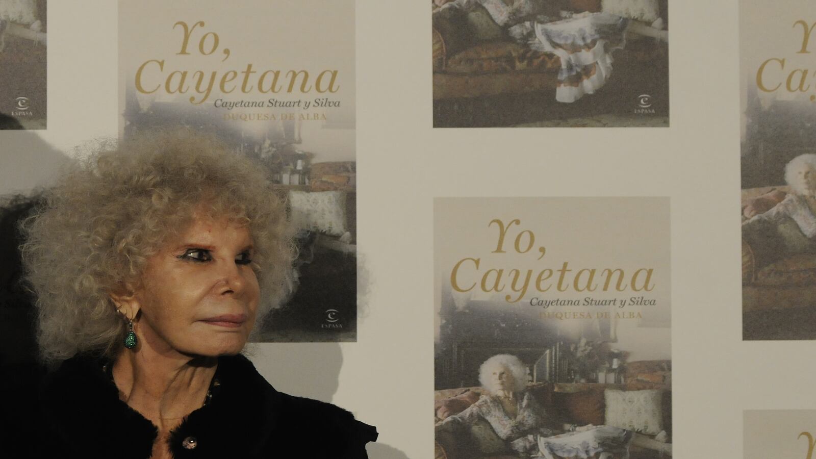 cheats/2014/11/20/world-s-most-titled-noble-dies/141120-spain-dutchess-death-cheat_svrsma