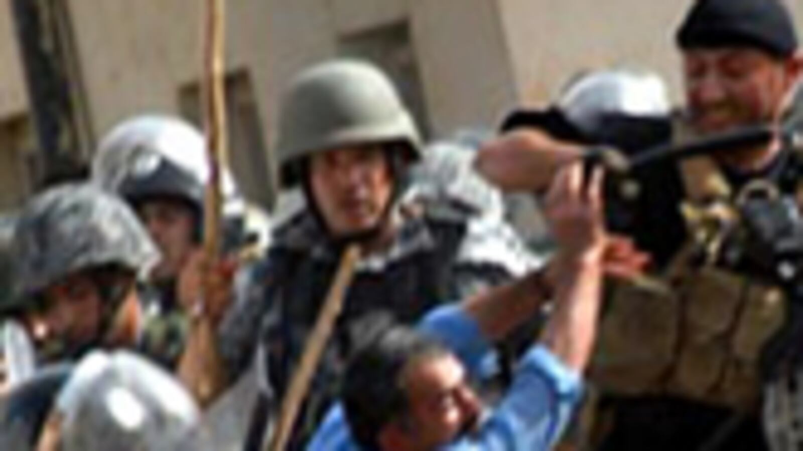 articles/2009/07/28/the-raid-that-could-leave-iran-cheering/aslan-iran-raid-02_m9t28o