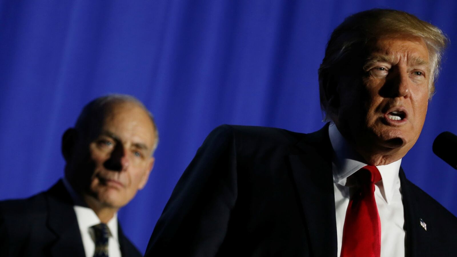 cheats/2017/02/19/leaked-dhs-immigration-memos-foreshadow-crackdown-on-illegal-immigration/170219-dhs-memos-cheat_xa5lsi