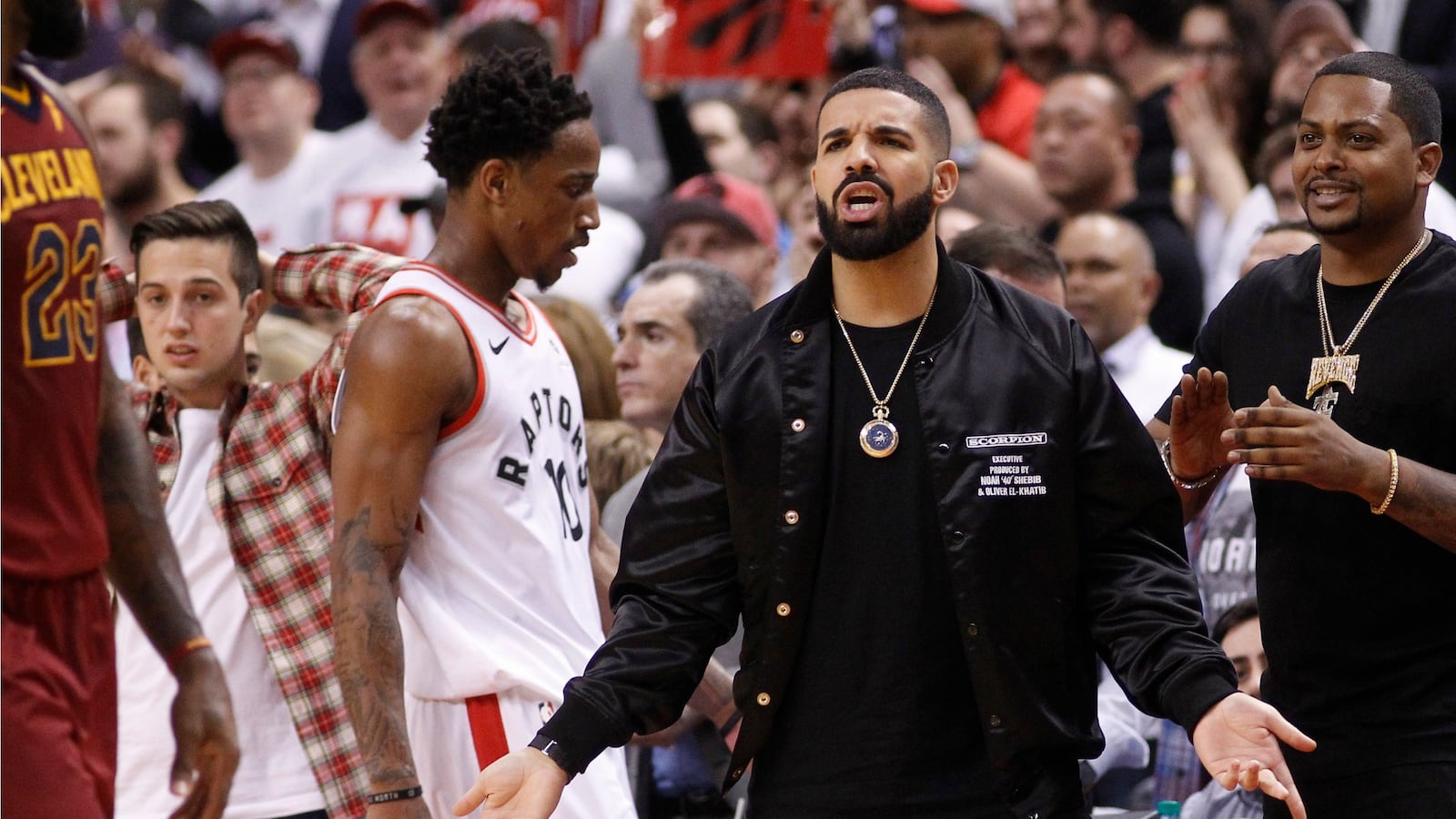 180529-drake-cheat_ufnnfy