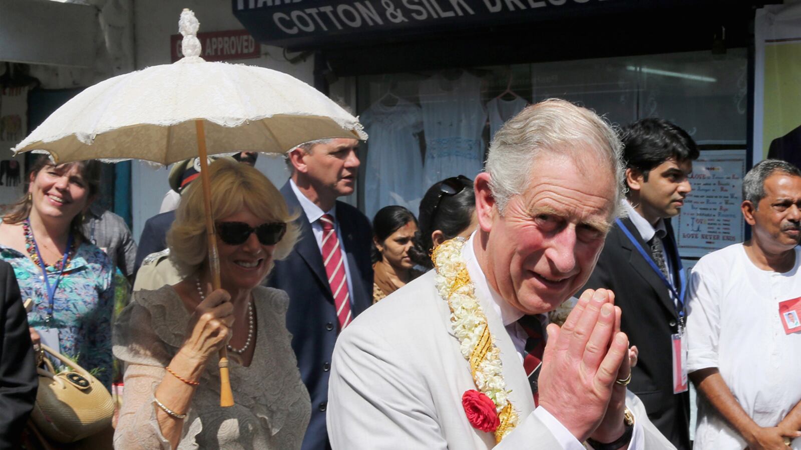 articles/2013/11/14/camilla-charles-is-not-one-for-chilling-out/camilla-charles_uvqcms