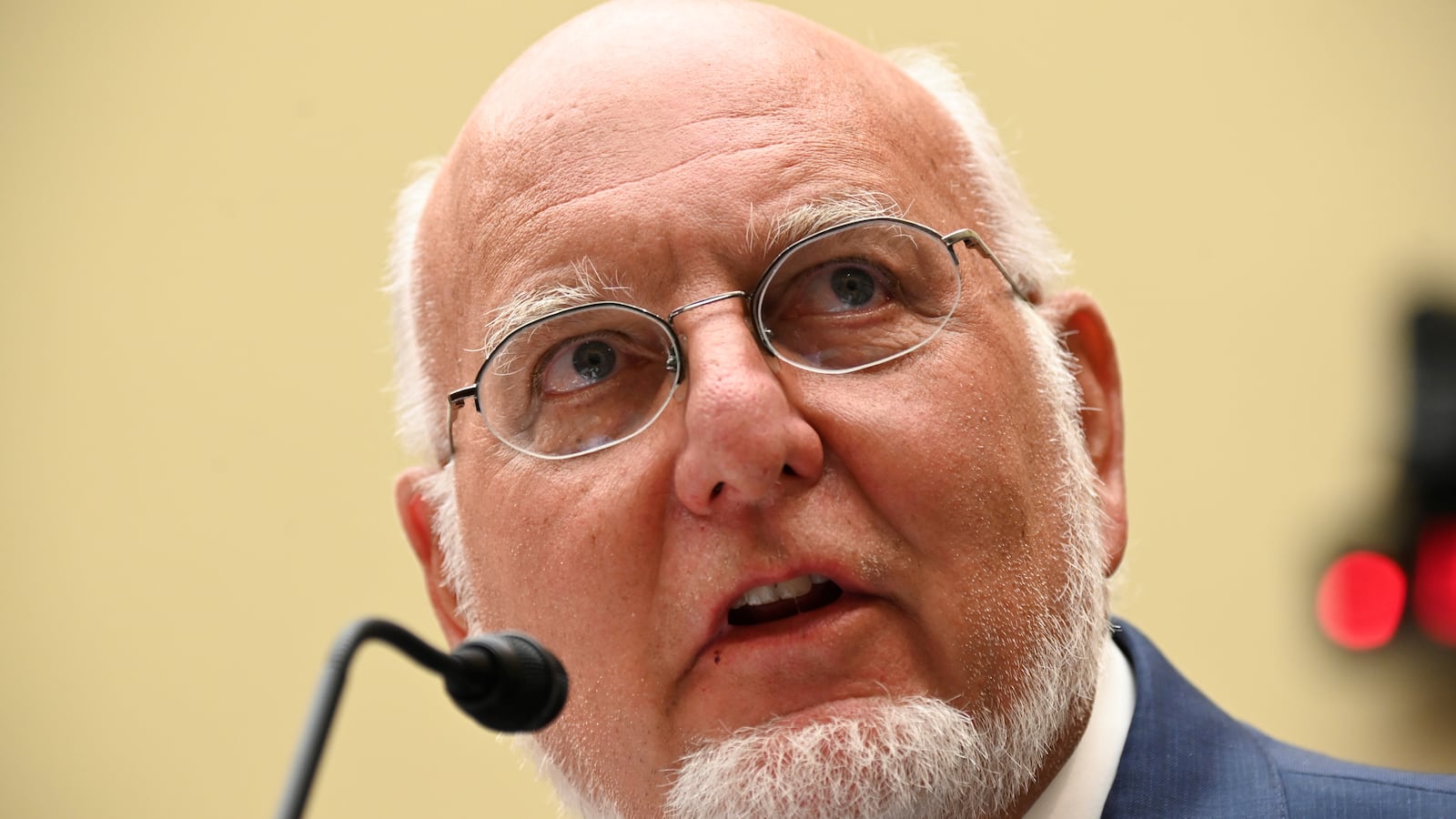 2020-08-19T195301Z_1147047513_RC27HI9LSGSW_RTRMADP_3_HEALTH-CORONAVIRUS-USA-RACE_m1ioin