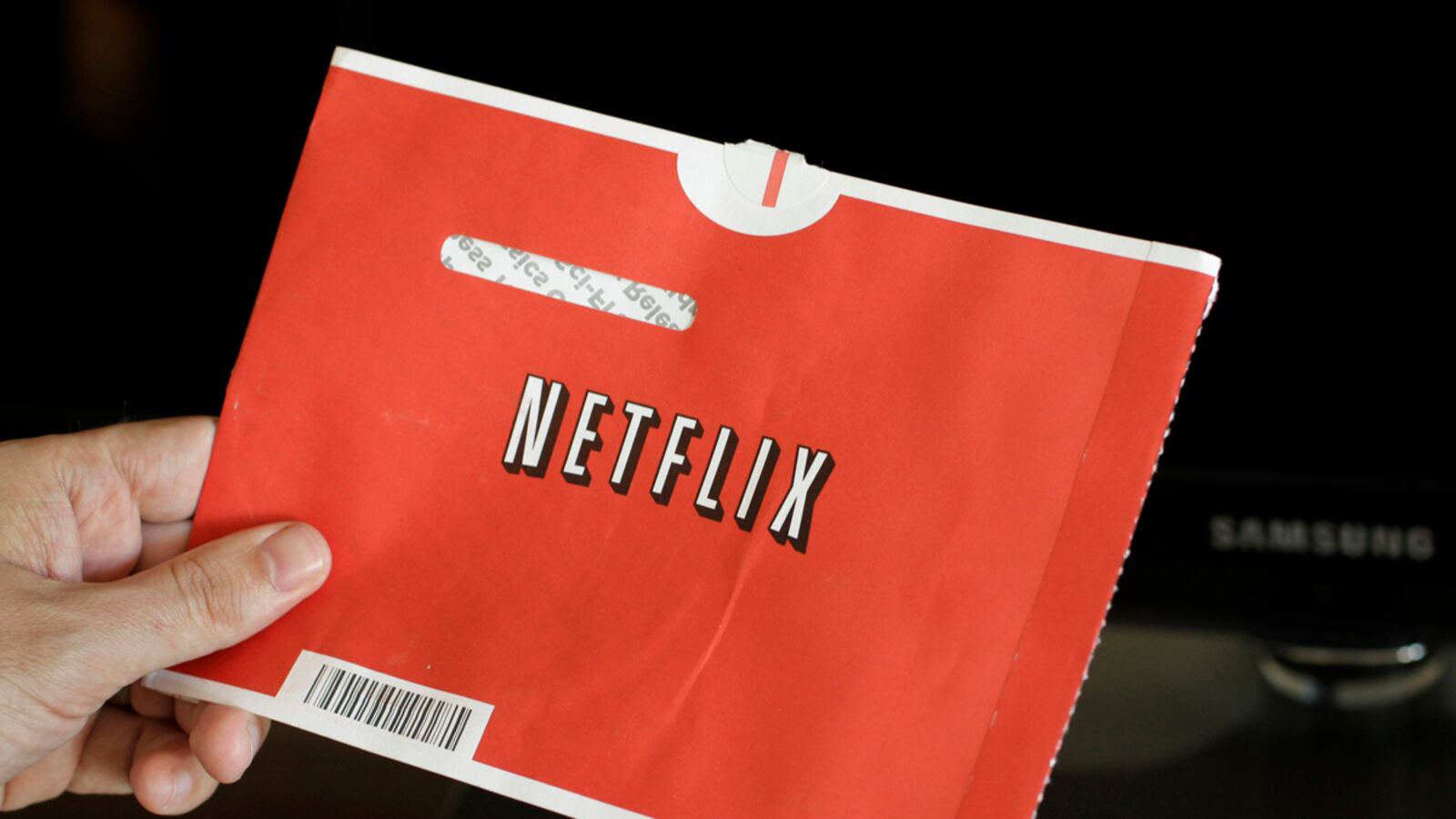 cheats/2011/07/13/netflix-raises-dvd-prices/netflix-increase-prices-cheat_cedhed