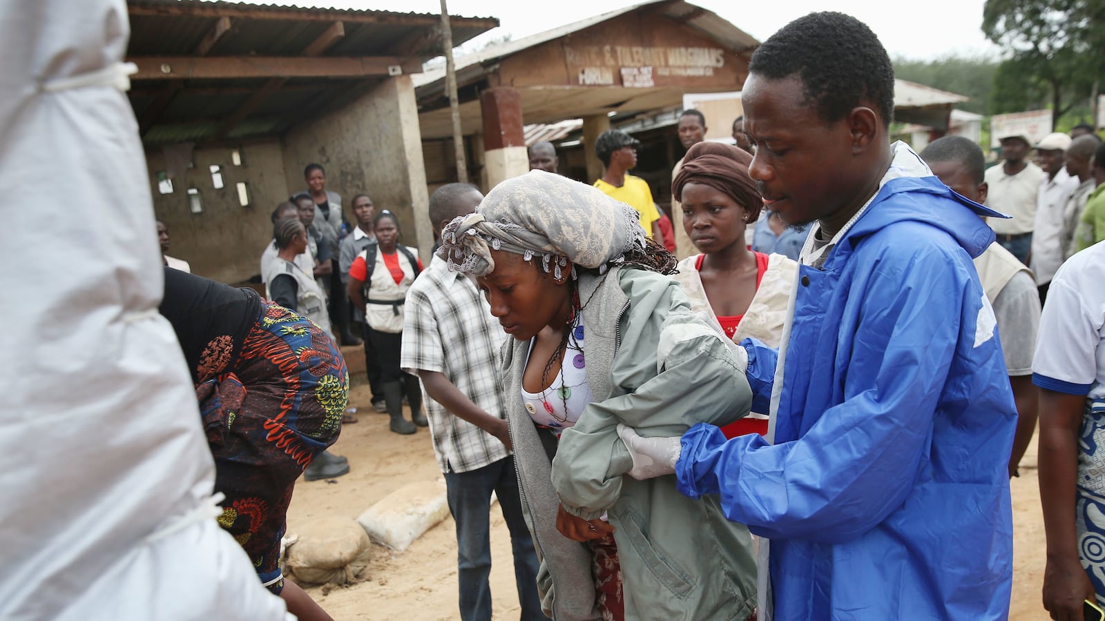 articles/2014/08/28/ebola-vaccine-will-do-little-for-current-crisis/140828-ebola-sepkowitz-tease_xbfx4m