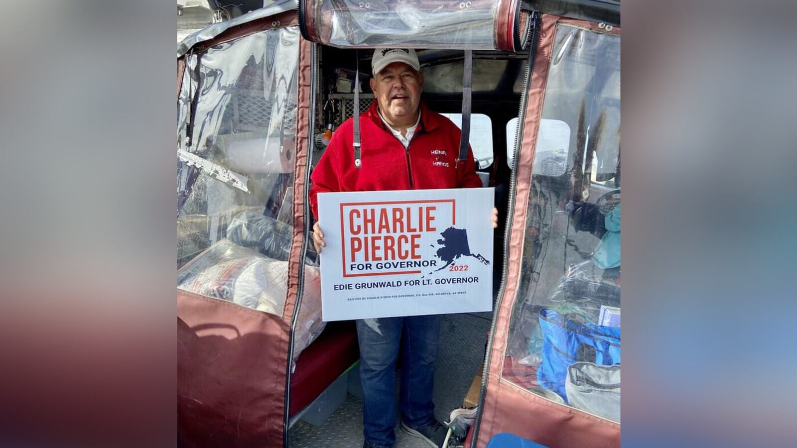 imgonline-com-ua-FrameBlurred-3OutMMy73W1_qf7smk