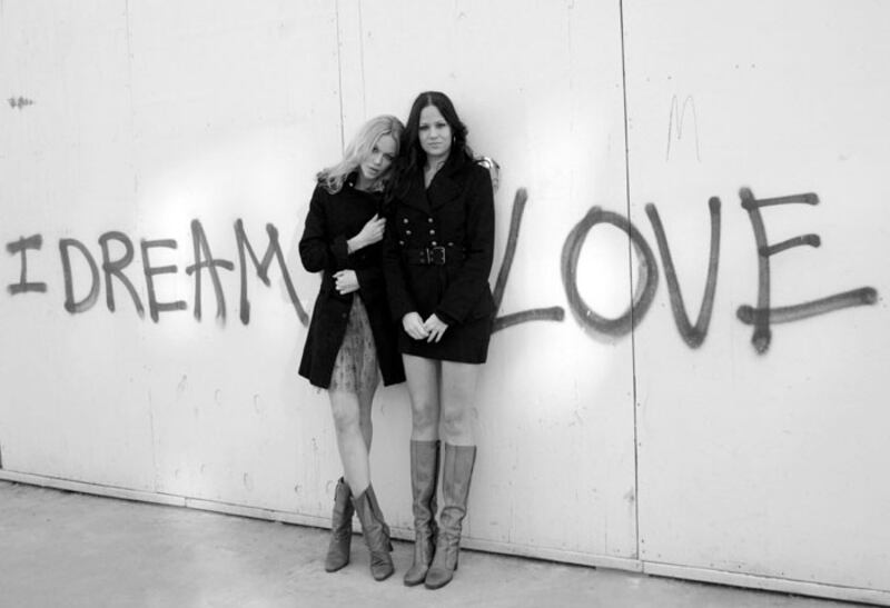 galleries/2010/08/18/back-to-school-trends/back-to-school-trends-piereces_u10ne9