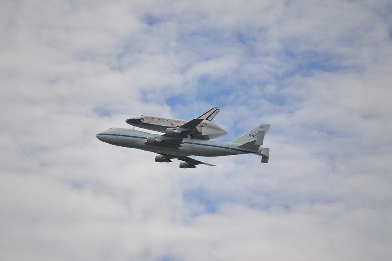 articles/2012/04/17/space-shuttle/6941369252_2365305422_b_eue7au