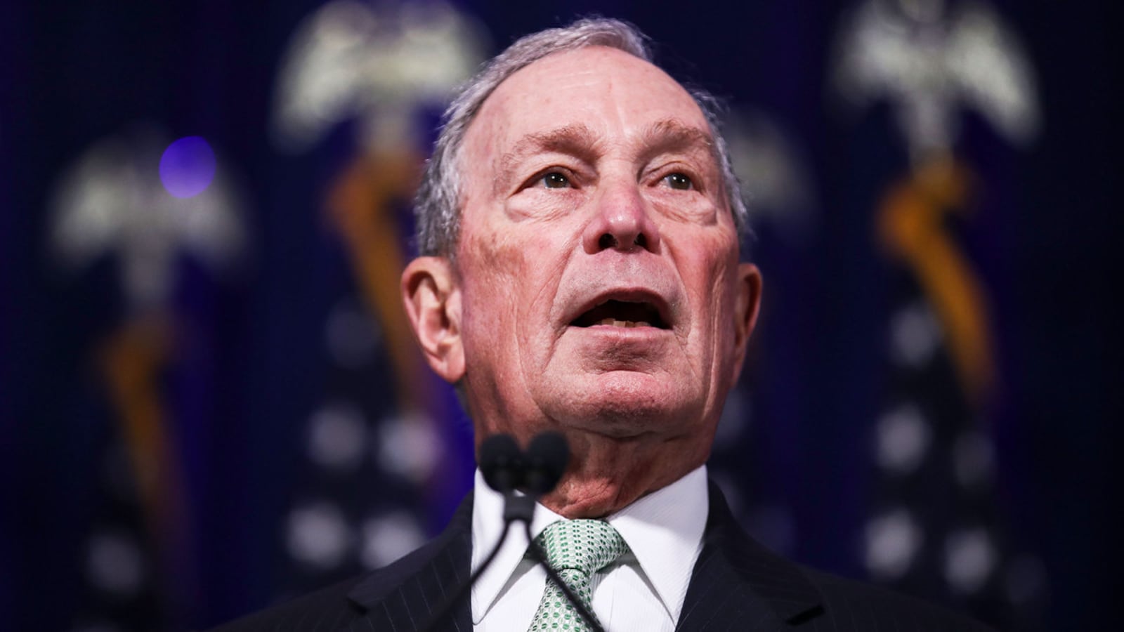 191125-Lachlan-Bloomberg-tease_j76ong