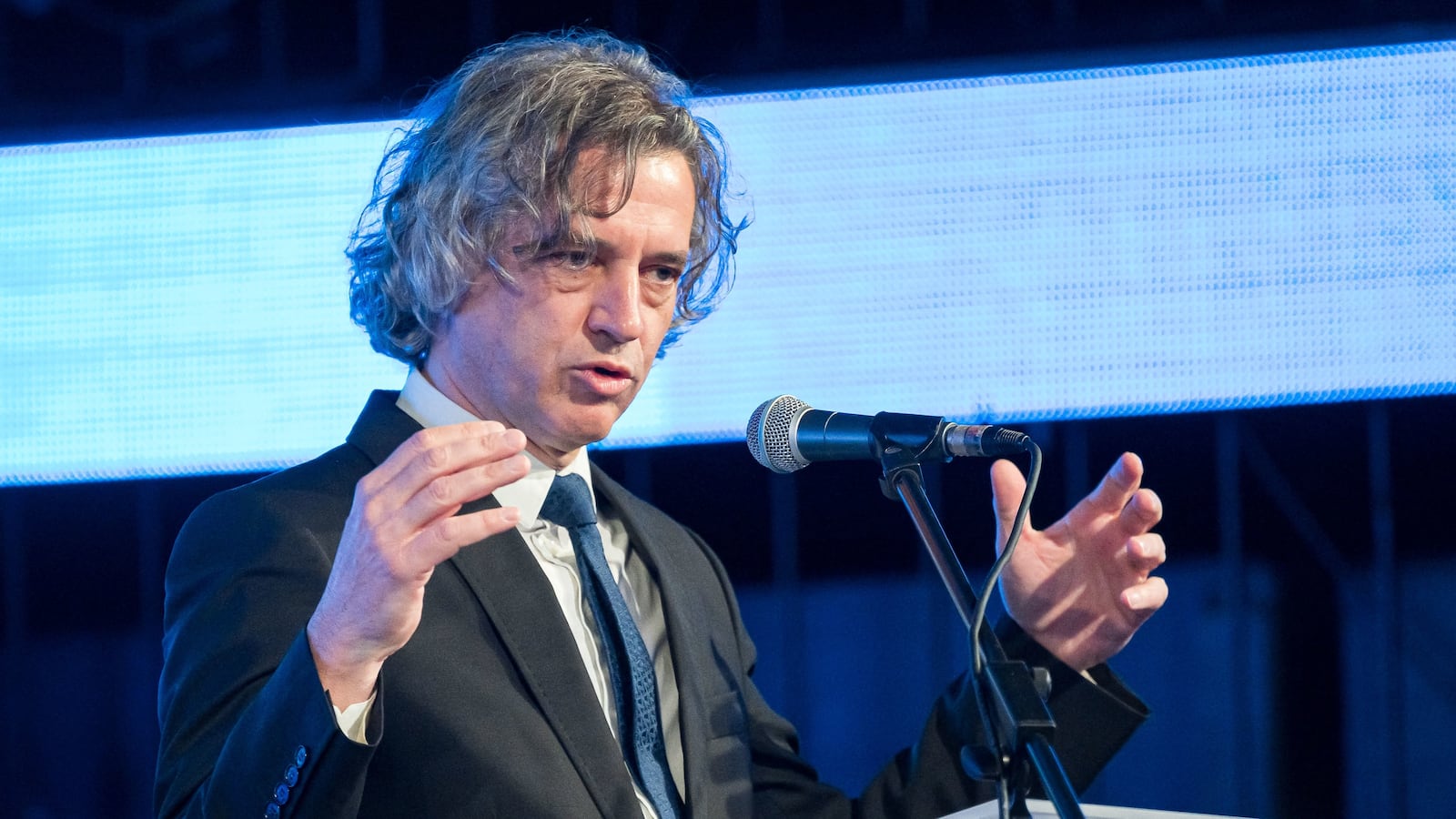 GettyImages-1239325082_lggend