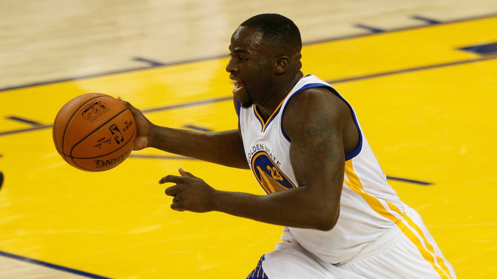 cheats/2016/07/13/report-draymond-green-was-drunk-hit-msu-star/160711-draymond-green-cheat_kpmiff