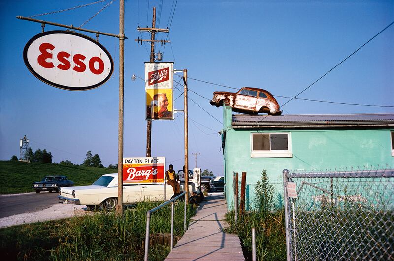 galleries/2011/12/16/william-eggleston-chromes-photos/eggleston-chromes-5_ipokul