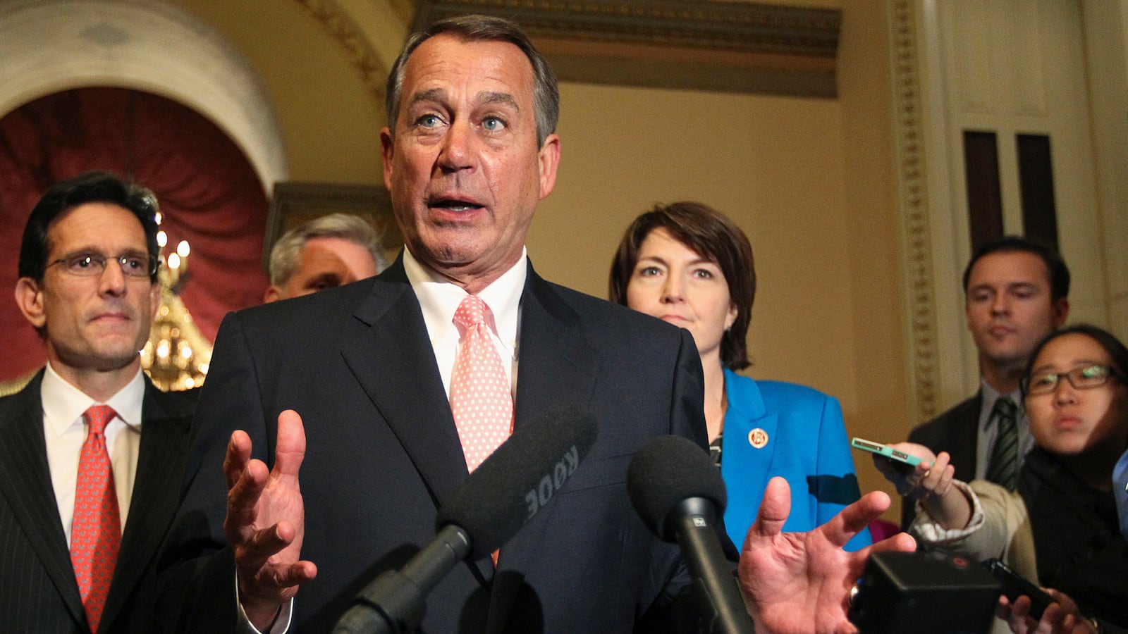 articles/2013/10/07/house-gop-won-t-budge-on-clean-cr/131002-bouie-gop-shutdown-tease-embed_akss5u