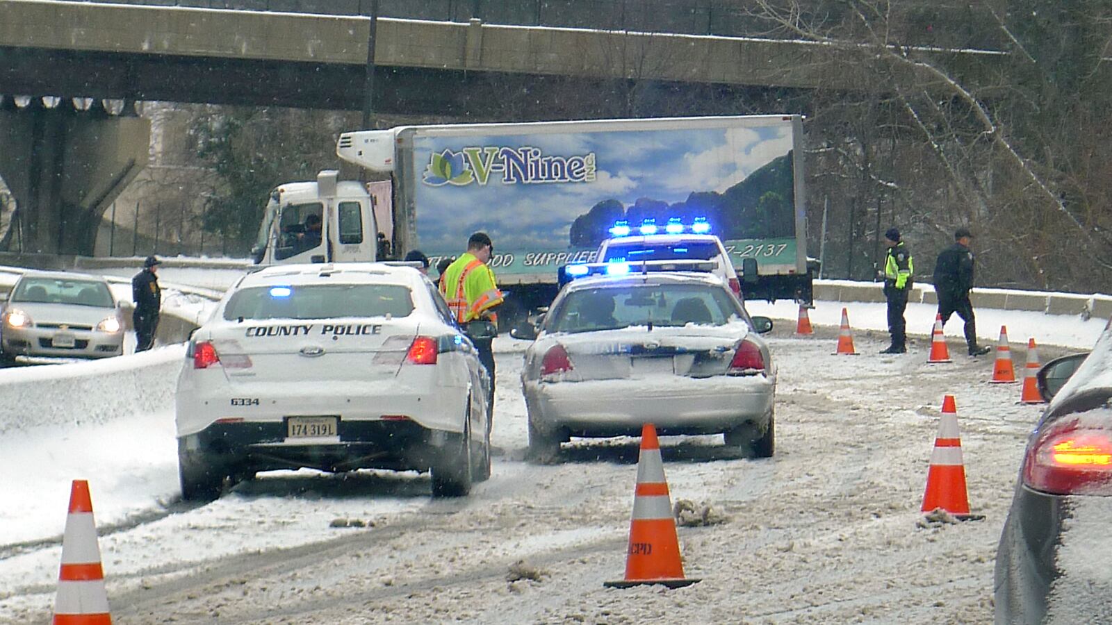 2014-03-03T120000Z_1666449437_GM1EA340CBM01_RTRMADP_3_USA-WEATHER_fa4nlg