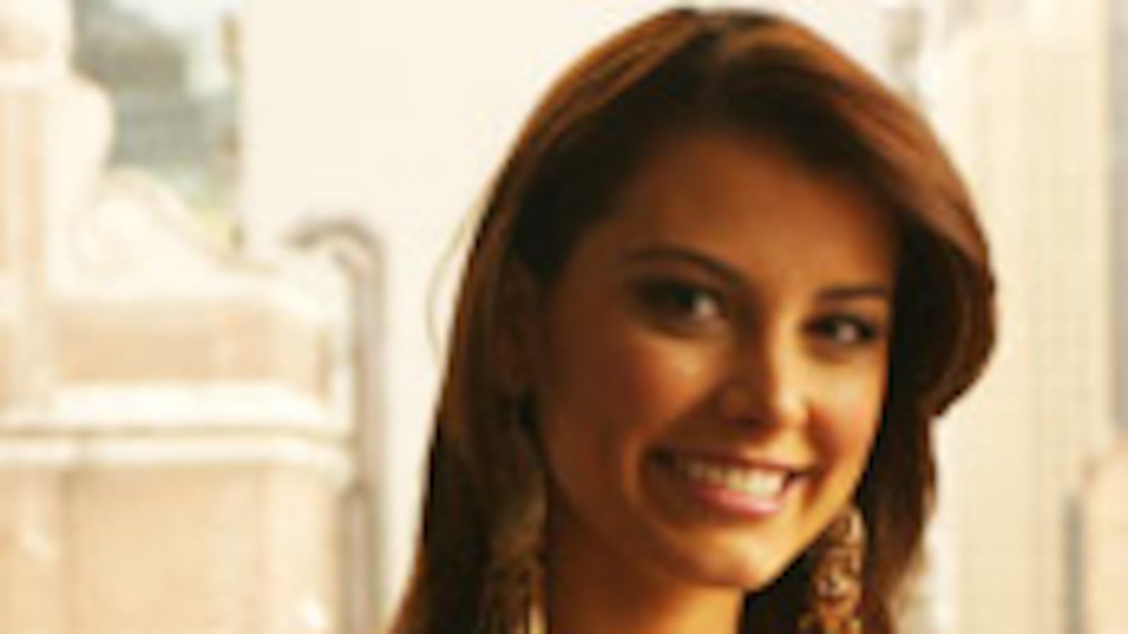 articles/2009/10/08/chavez-and-me/curtis-venezuela_54685_d6grii