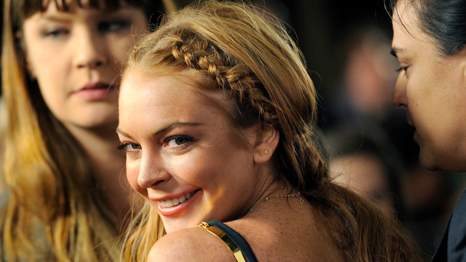 cheats/2013/07/31/lindsay-lohan-leaves-rehab/130731-lohan-cheat_gvephb