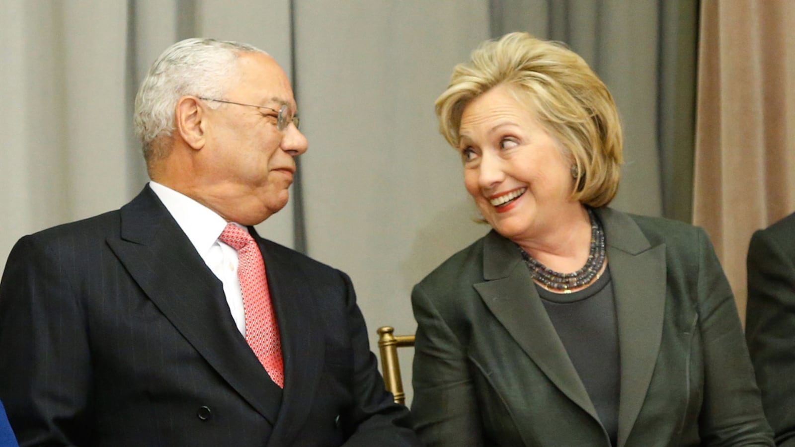 cheats/2016/09/07/house-releases-powell-clinton-emails/160819-hillary-powell-email-cheat_o4w2pu