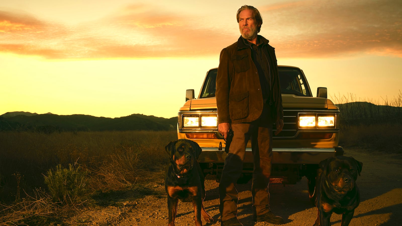 01_FX_s_THE_OLD_MAN_--_Pictured_Jeff_Bridges_as_Dan_Chase._CR_Kurt_IswarienkoFX_zvdkrj