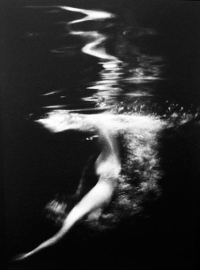 galleries/2010/02/09/the-face-of-fashion-lillian-bassman-women/lillian-bassman---9_ffvaca