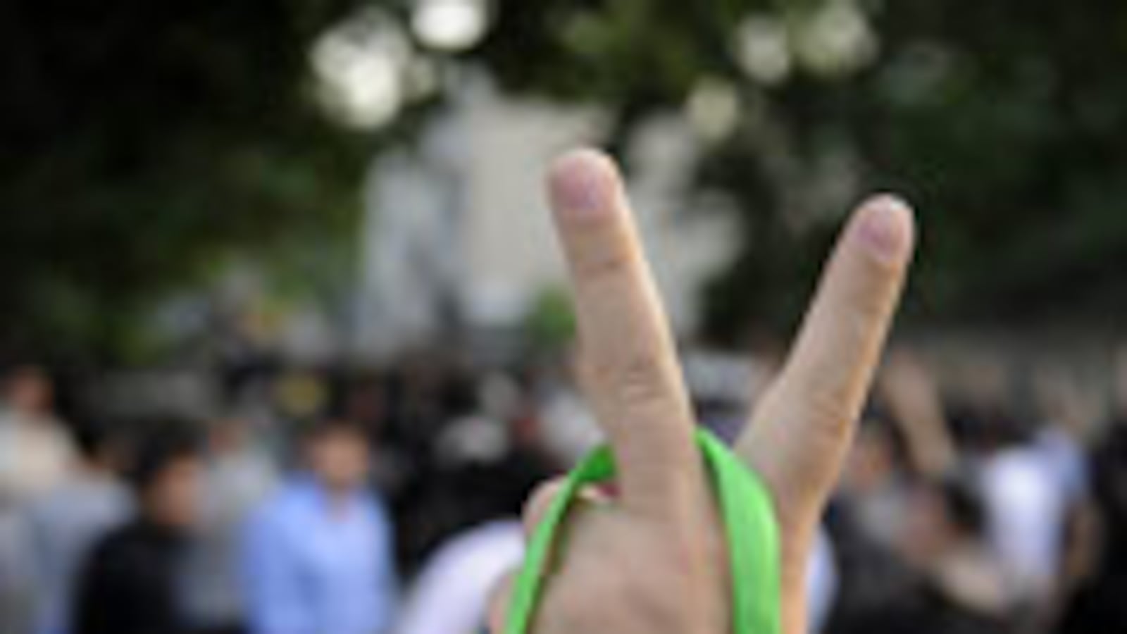 articles/2009/07/06/iran-goes-on-strike/aslan-iran-strike_36076_ptfu40