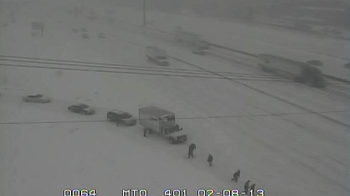 articles/2013/02/09/canada-meets-snowstorm-nemo/canada-meets-snowstorm-nemo-image_lfsjya